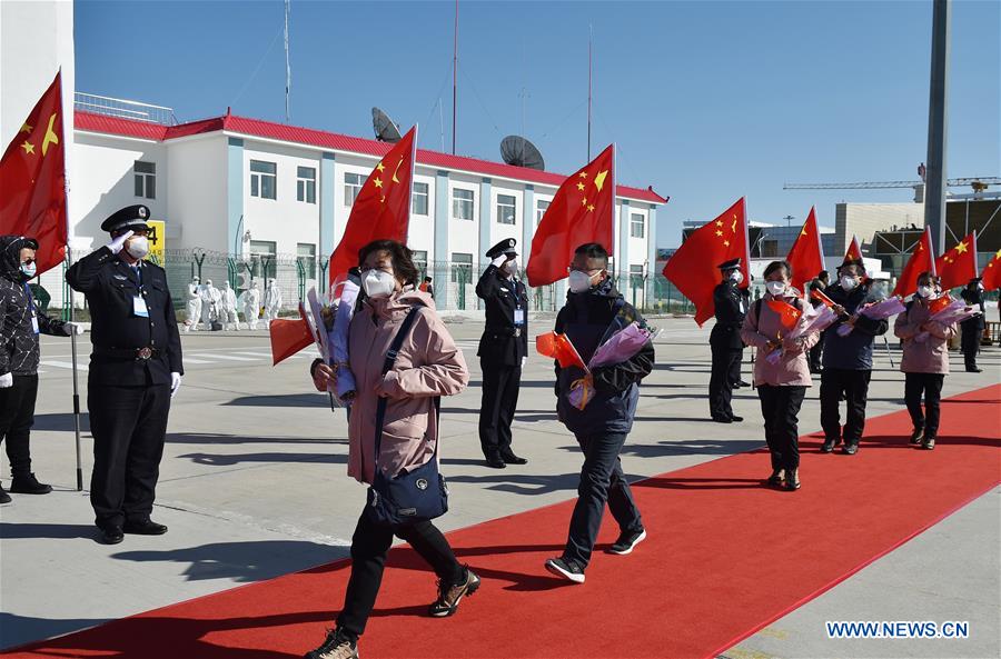湖北(中国)吉林医疗队回国
