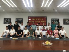 深圳市果品行业协会秘书长张铭博士组织智联万农黄金李招商会